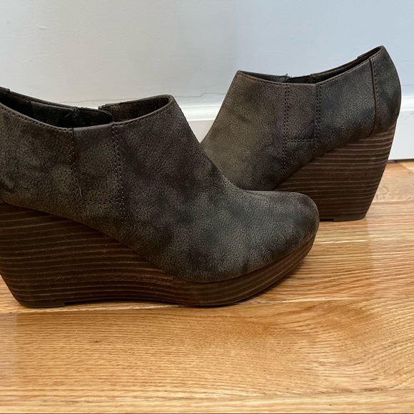Dr Scholl’s True Comfort Wedge Heel Work It Booties New - Picture 2 of 6